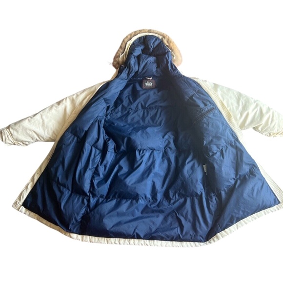 Vintage Woolrich Down Filled Puffer Winter White Coyote Fur Trim L - Picture 7 of 10